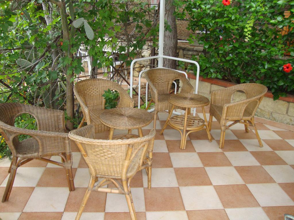 شاكا Residence Capo San Marco & Renella المظهر الخارجي الصورة