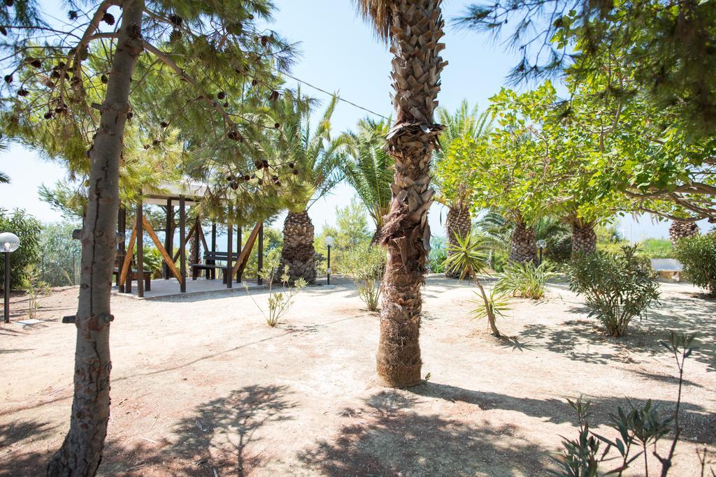شاكا Residence Capo San Marco & Renella المظهر الخارجي الصورة