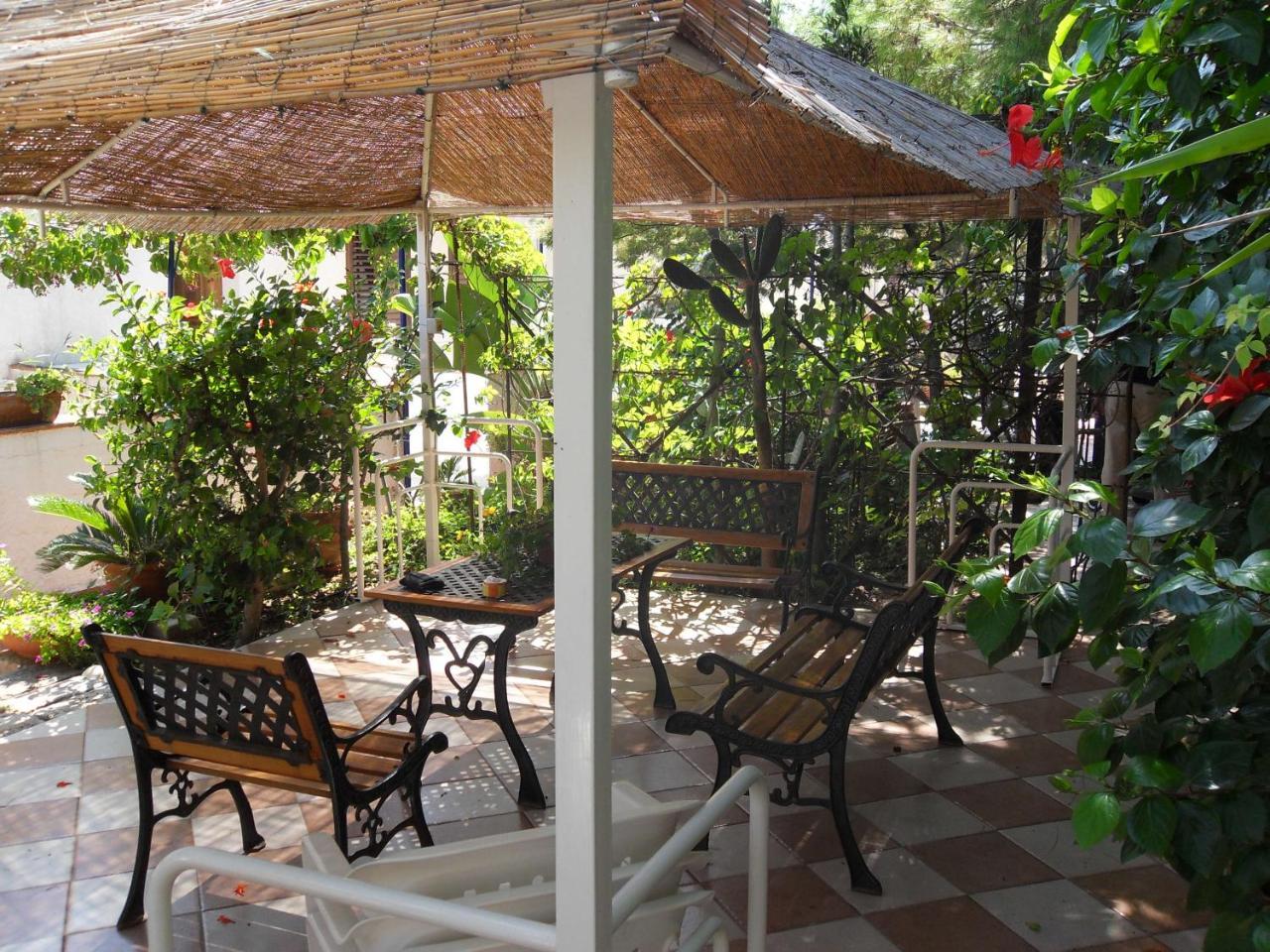 شاكا Residence Capo San Marco & Renella المظهر الخارجي الصورة